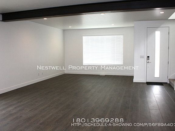 2nd image of 1024 W Albion Meadow Way