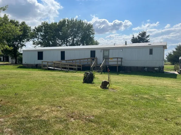 32841 Byrd St, Arkansas City, KS 67005
