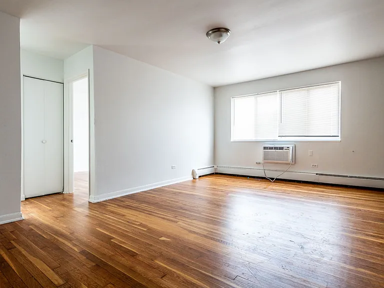 8326 S Ellis Ave — Photo 15