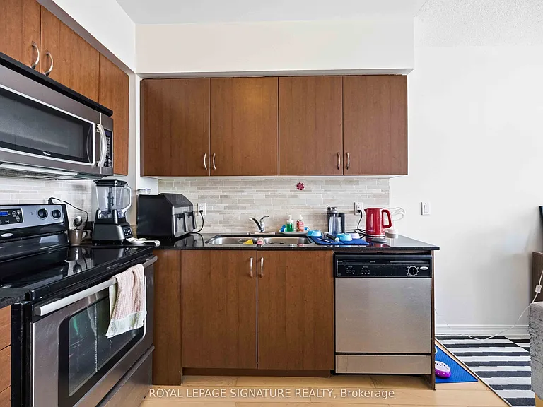 2240 Lake Shore Blvd W #603 — Photo 15