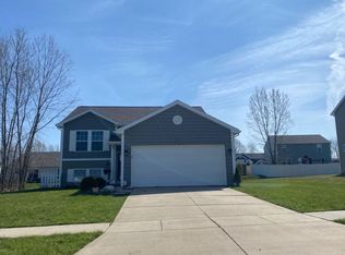794 Ridgewood #121, Linden, MI 48451