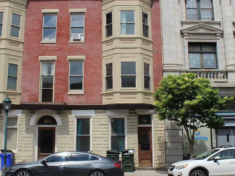 115 N Potomac St #2 — Photo 2