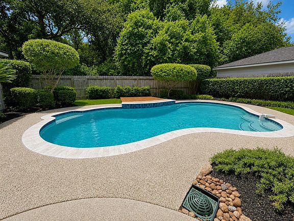 2nd image of 3706 Big Piney Dr