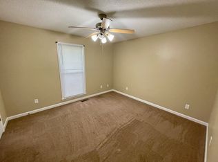 17556 Fairway Dr, Athens, AL 35613