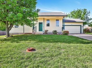 417 Oakwood St, Rose Hill, KS 67133