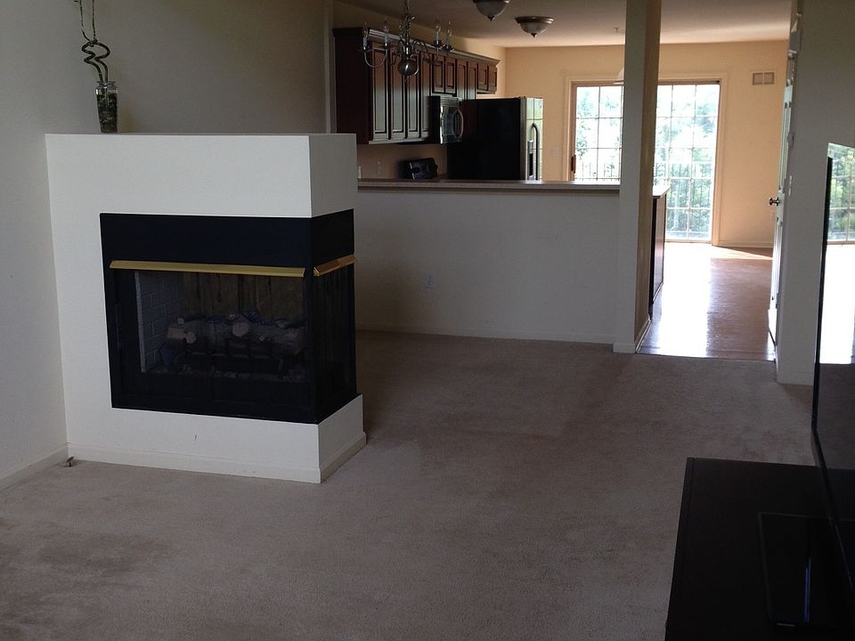 1st image of 39619 Springwater Dr Unit 85