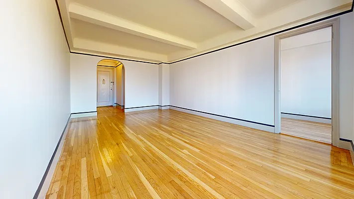 Rented by Bond New York | media 14