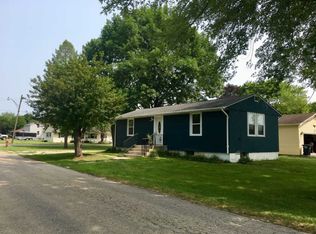 101 3rd Ave, Mendota, IL 61342