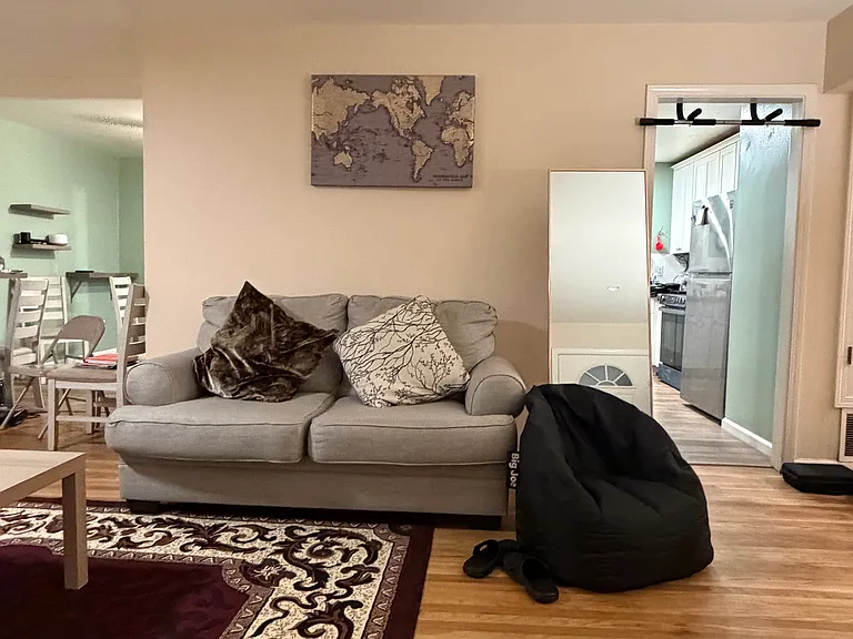9148 Cecile Way — Photo 4