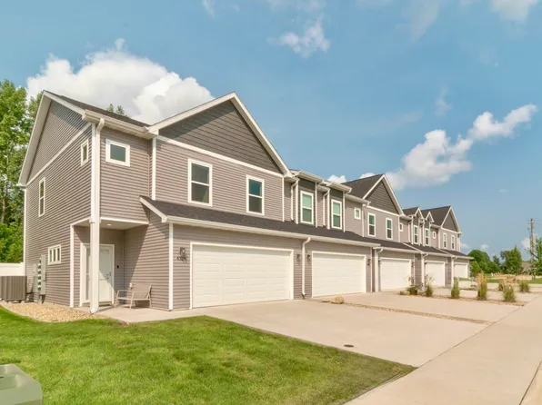 4324 Spruce Creek Dr, Cedar Falls, IA 50613