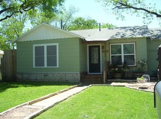 464 S Washington Ave, New Braunfels, TX 78130