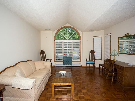 5th image of 1509 Forelle Ln