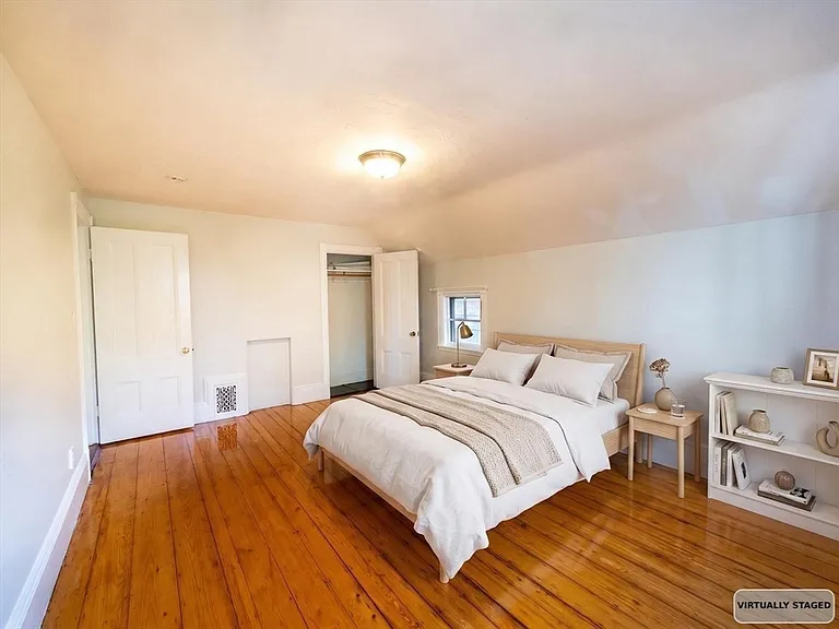 12 Adella Pl — Photo 26