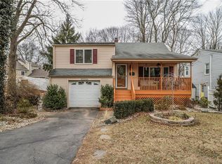 130 Spring St, Metuchen, NJ 08840