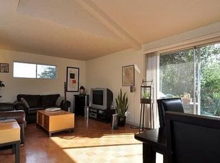 25305 Okeefe Ln, Los Altos, CA 94022