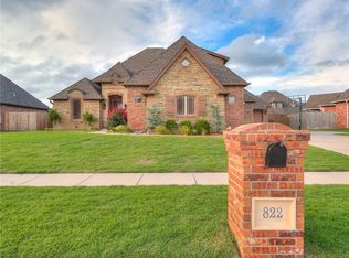 822 Windsor Pl, El Reno, OK 73036