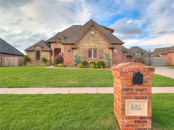 822 Windsor Pl, El Reno, OK 73036