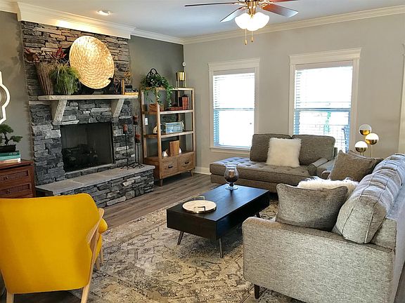2nd image of 1637 Allwood Avenue Lot #444