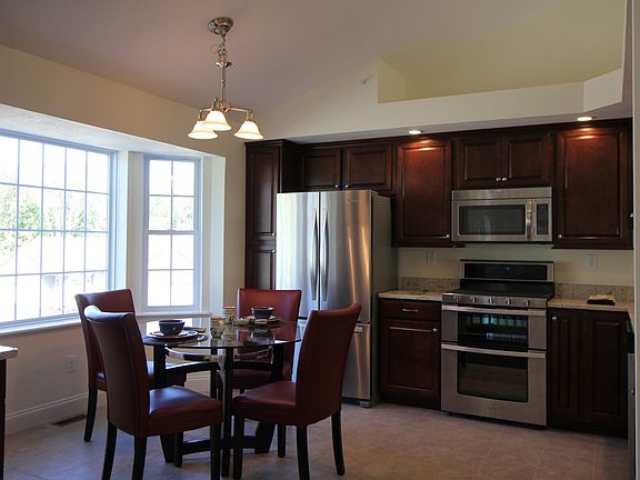 Easy Living Designer Kitchen with Optional Updrades