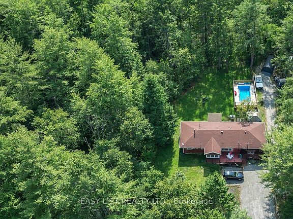 2nd image of 26 Reid Rd