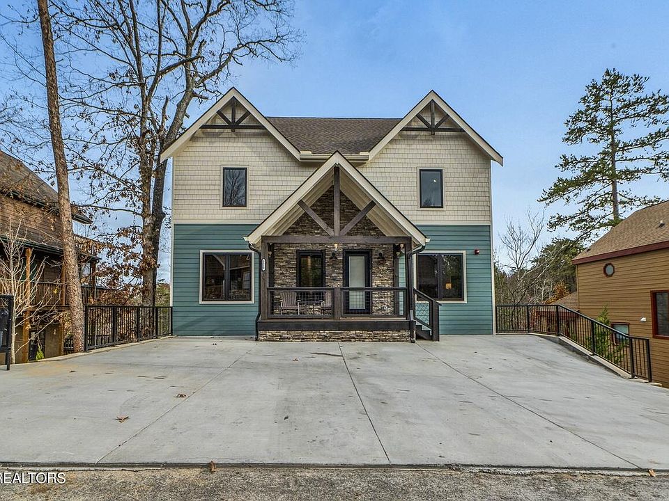 3519 Brook Stone Way Pigeon Forge TN 37863 Zillow