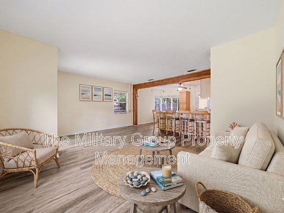 5th image of 2115 Minerva Ave