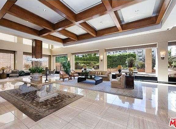 4th image of 10560 Wilshire Blvd APT 1001