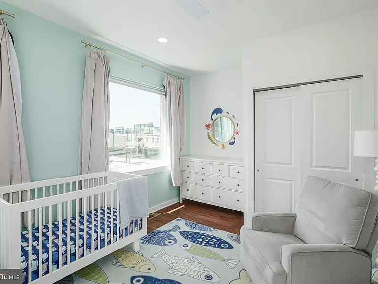 159 E Allen St #1 — Photo 33