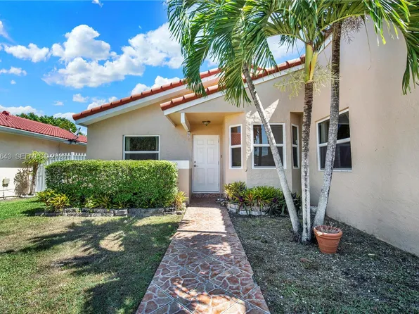 10813 SW 158th Ln, Miami, FL 33157