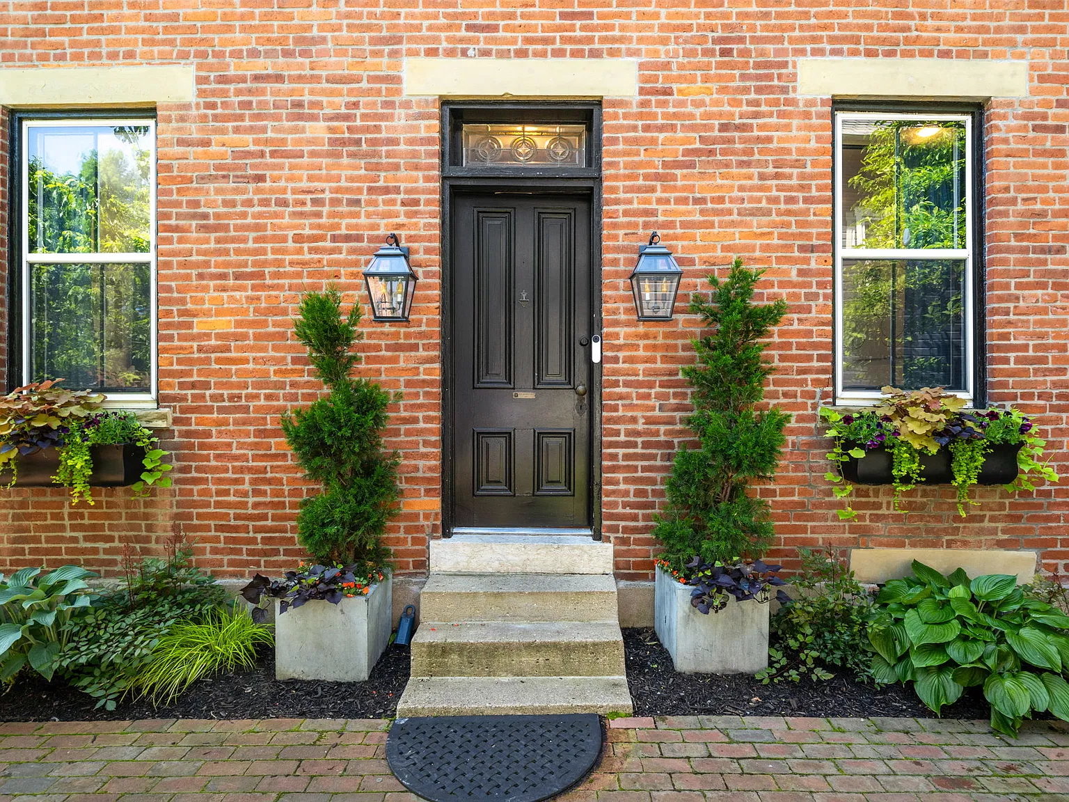 2 bed, 1786 sqft, $3,995 — Photo 3