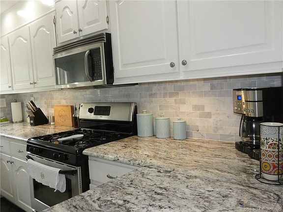 4th image of 144 High Top Cir E Unit 144