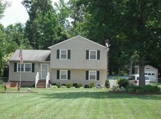 11209 Sweet Gum Ln, Disputanta, VA 23842