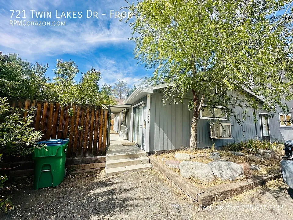 721 Twin Lakes Dr #FRONT