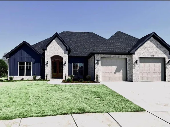 2300 Holly Hill Dr, Conway, AR 72034