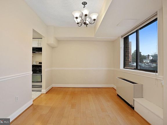 4th image of 3515 Washington Blvd APT 105