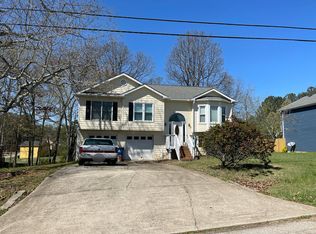 308 Golden Rod Ln, Auburn, GA