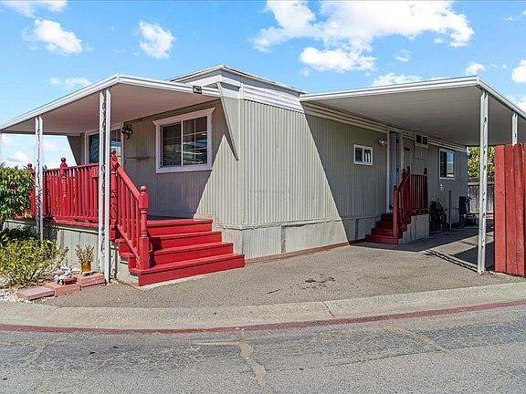 3rd image of 2150 Monterey Rd #136