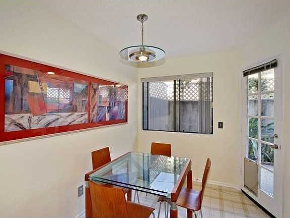 4th image of 1442 Essex St Unit 3