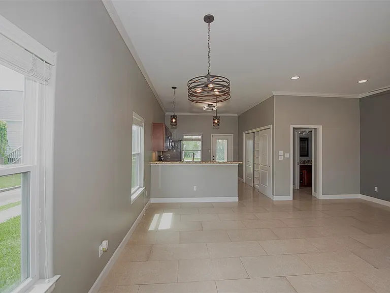 238 Debbie Ln — Photo 7