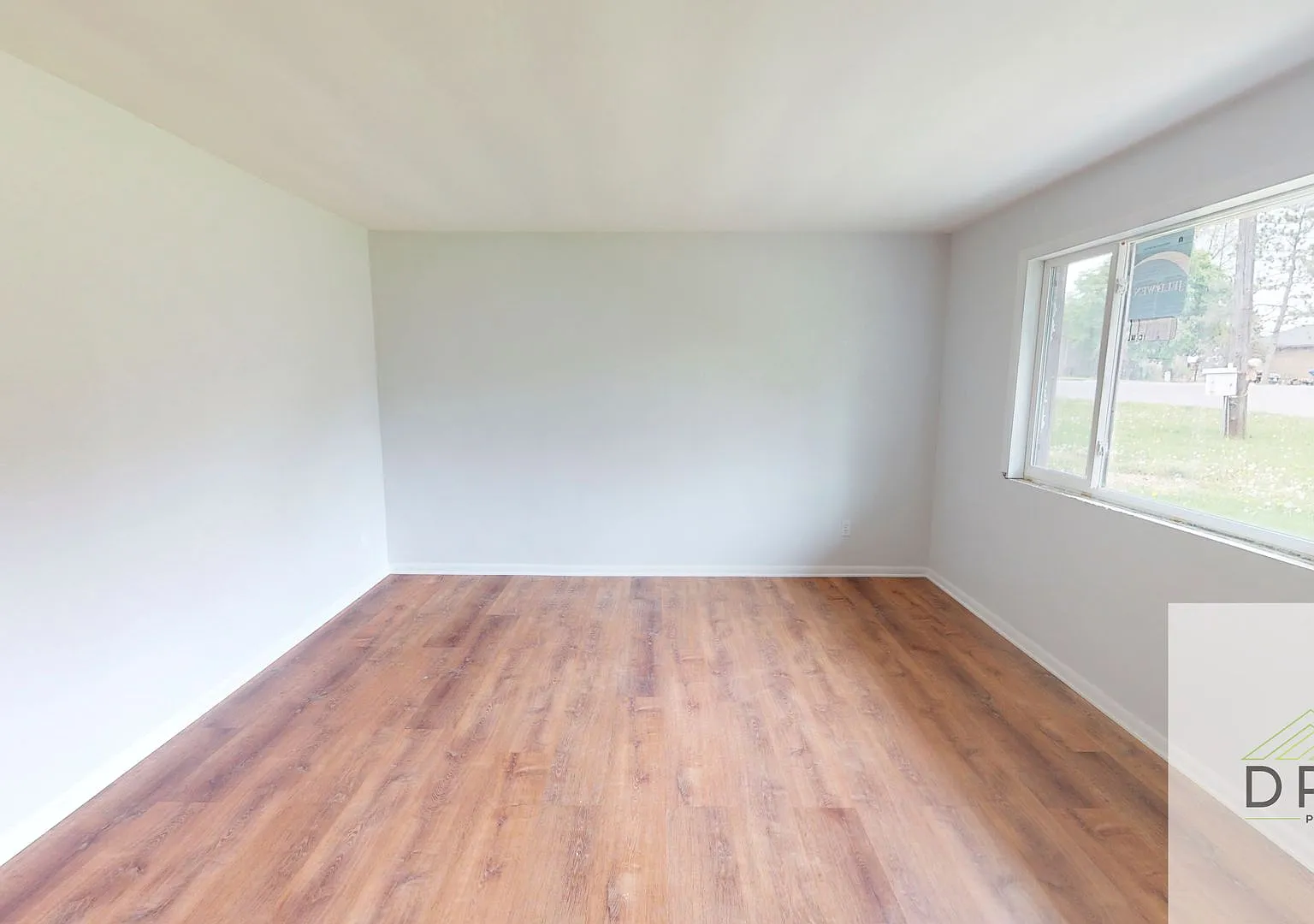 Welcome to 5715 Shaw Haslett, MI 48840!! — Photo 3