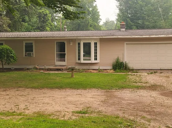 1988 Us Highway 31 N, Kewadin, MI 49648