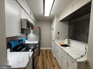 5812 Royal Ridge Dr Suite C, Springfield, VA