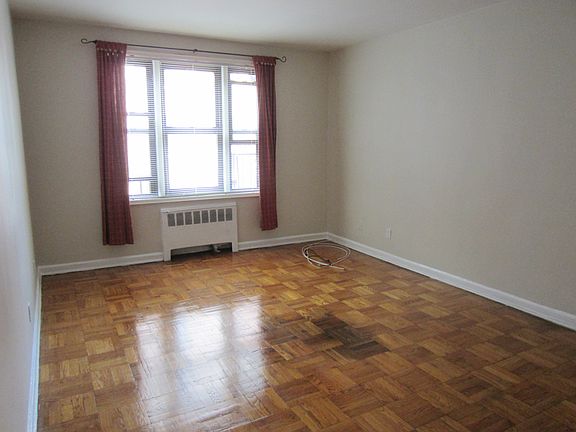 3rd image of 16 N Broadway APT 3J