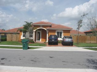 8757 NW 139th St, Miami Lakes, FL 33018
