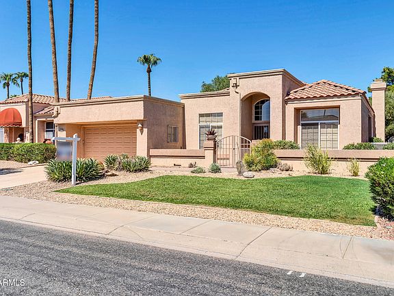 3rd image of 14130 W DESERT GLEN Drive