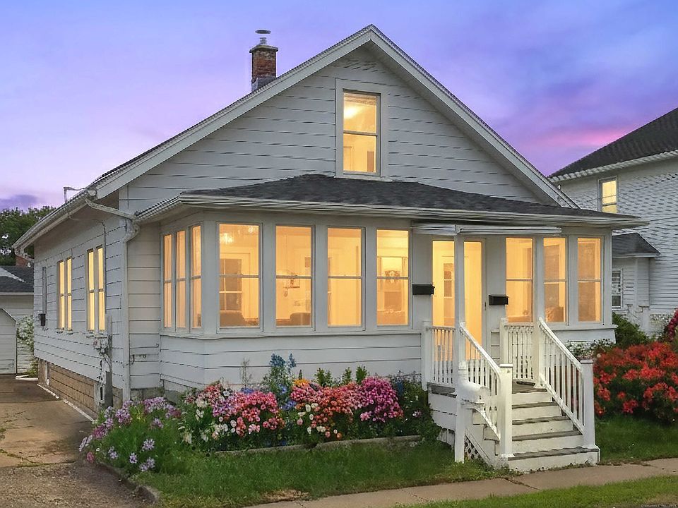 1st image of 9 Virginia Avenue