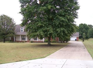 129 Annandale Dr, Senatobia, MS 38668