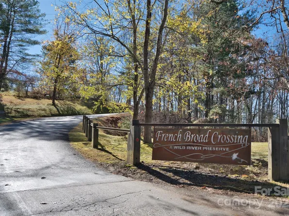 225 Red Fox Trl #17, Marshall, NC 28753