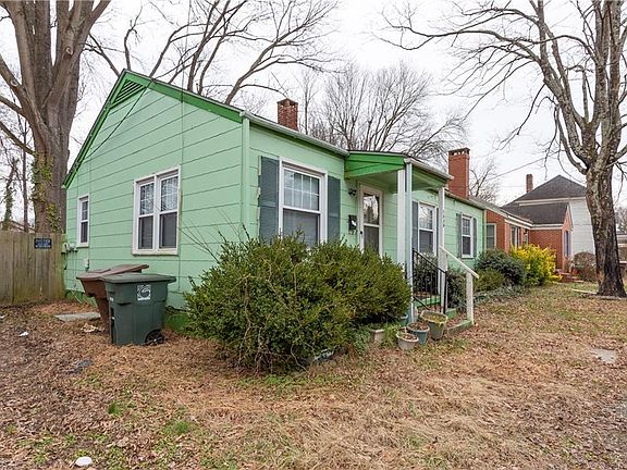 3rd image of 1539 Lovett St