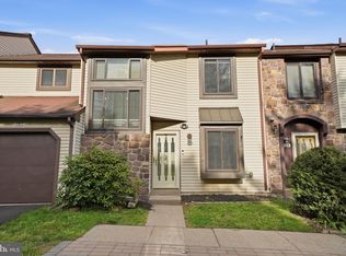 104 Windham Ct, Newtown, PA 18940
